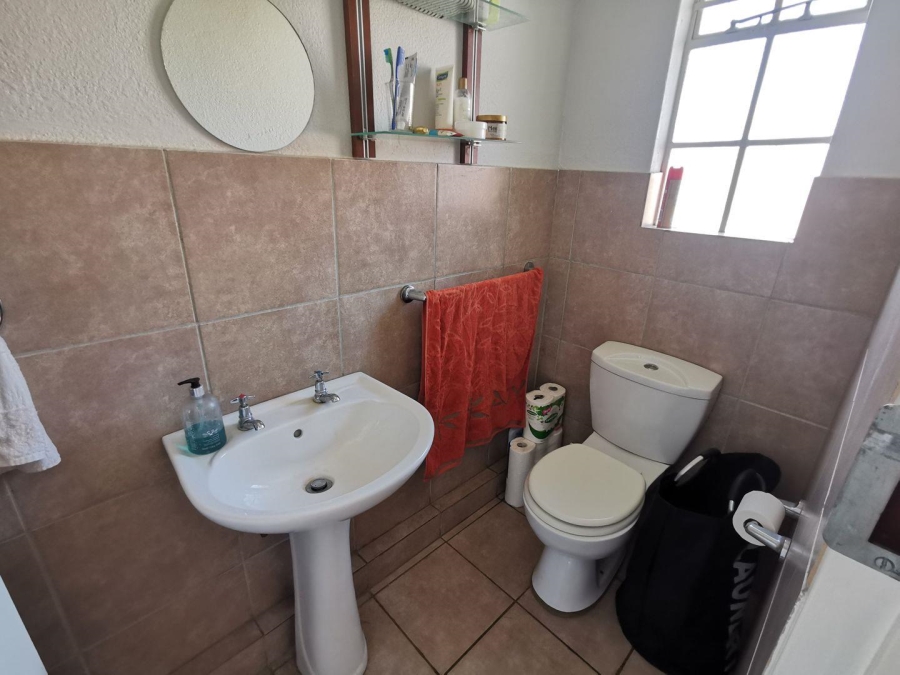 1 Bedroom Property for Sale in Die Bult North West